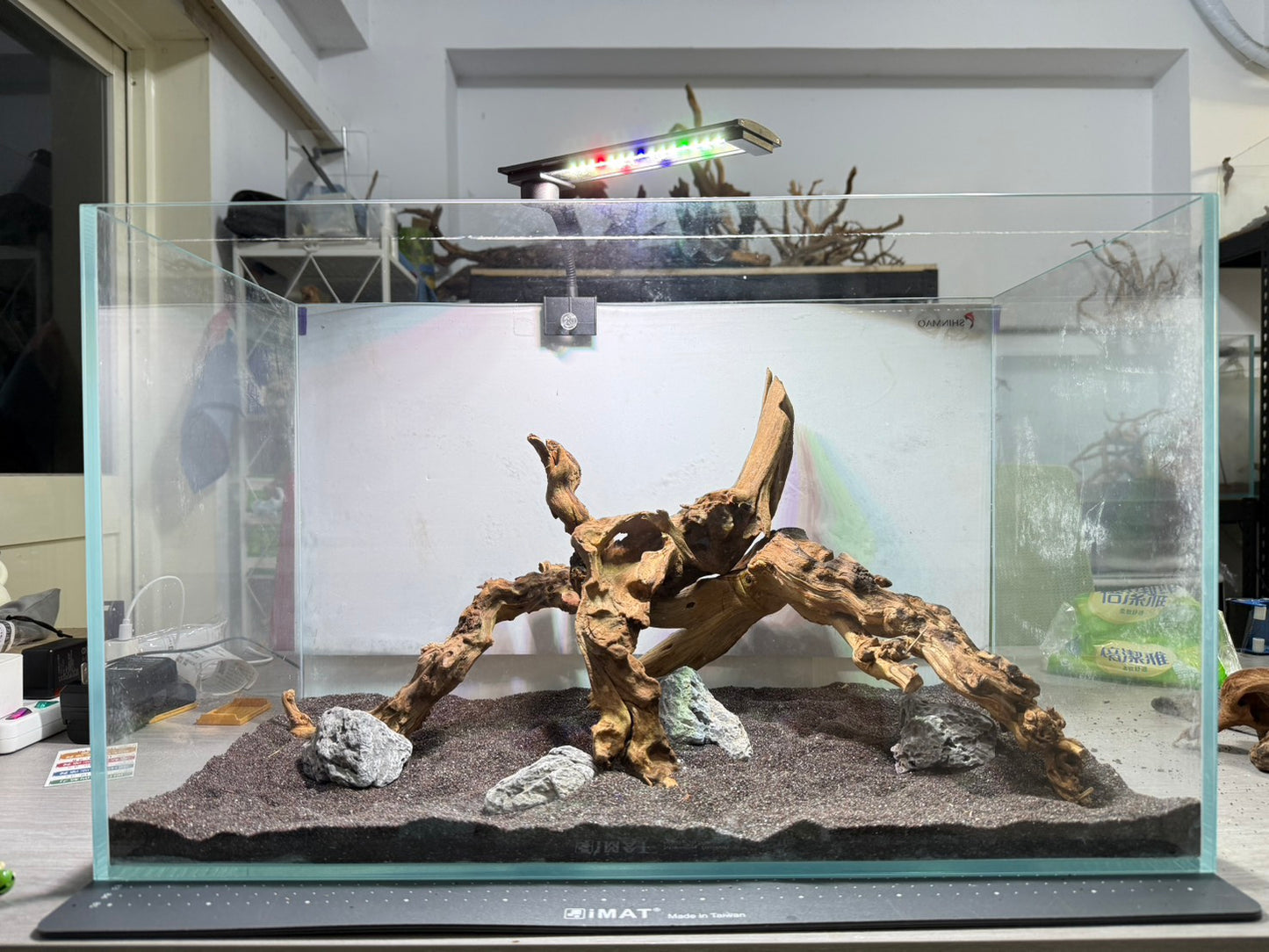 2尺標準缸(60*30*36) 沉木造景