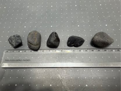 零散石頭、底砂特賣，售完為止