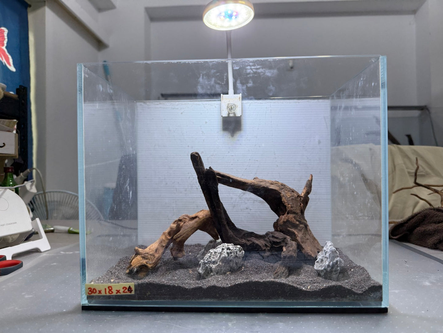 1尺標準缸(30*18*24) 沉木造景