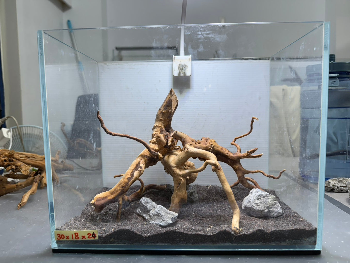 1尺標準缸(30*18*24) 沉木造景