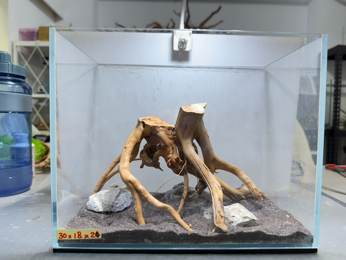 1尺標準缸(30*18*24) 沉木造景