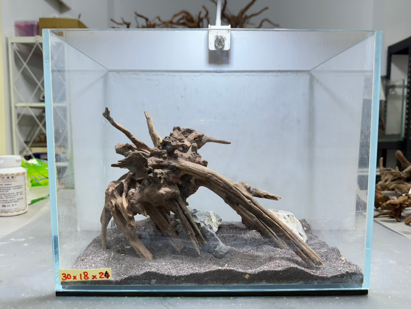 1尺標準缸(30*18*24) 沉木造景