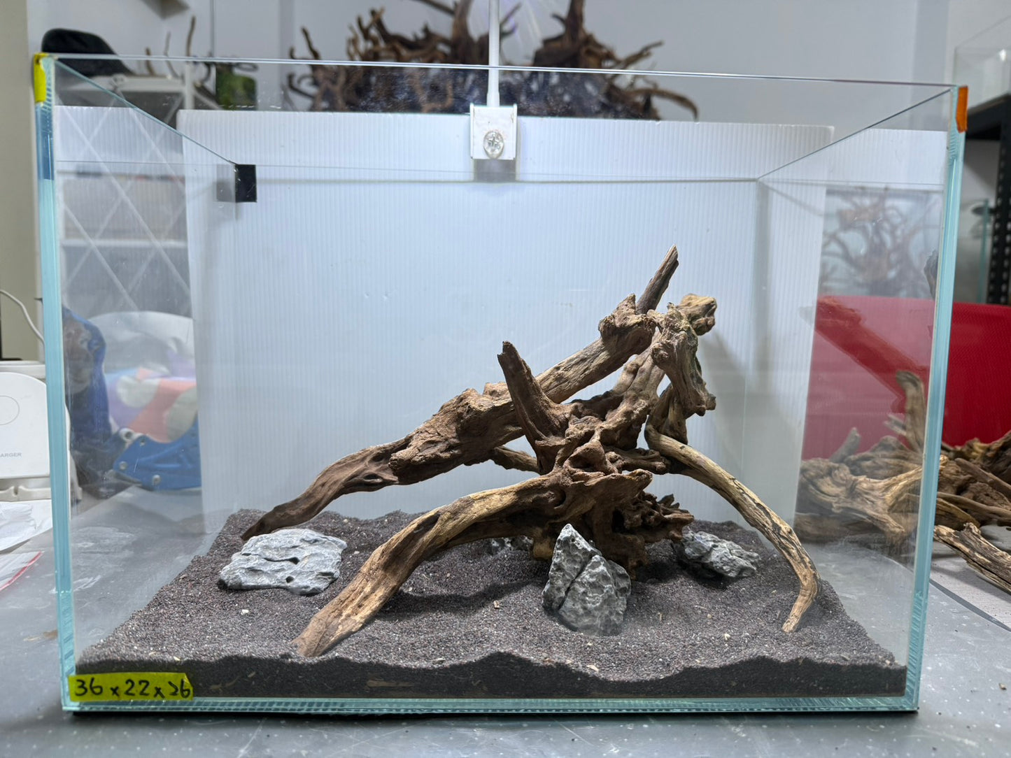 1.2尺標準缸(36*22*26) 沉木造景