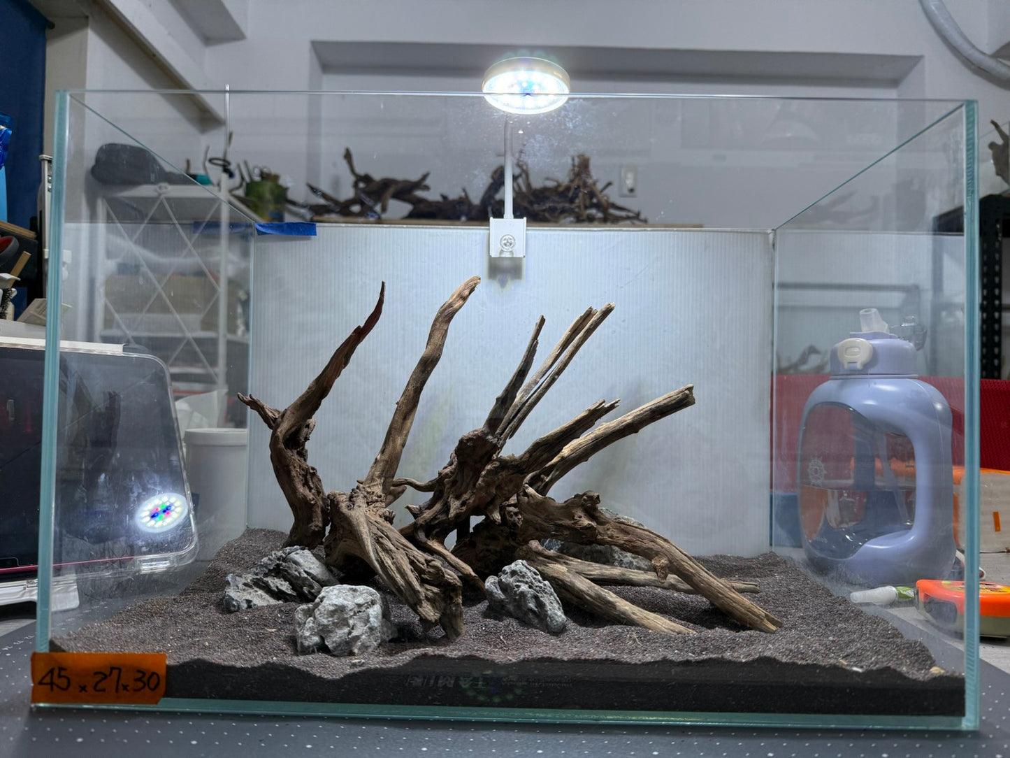 1.5尺標準缸(45*27*30) 沉木造景