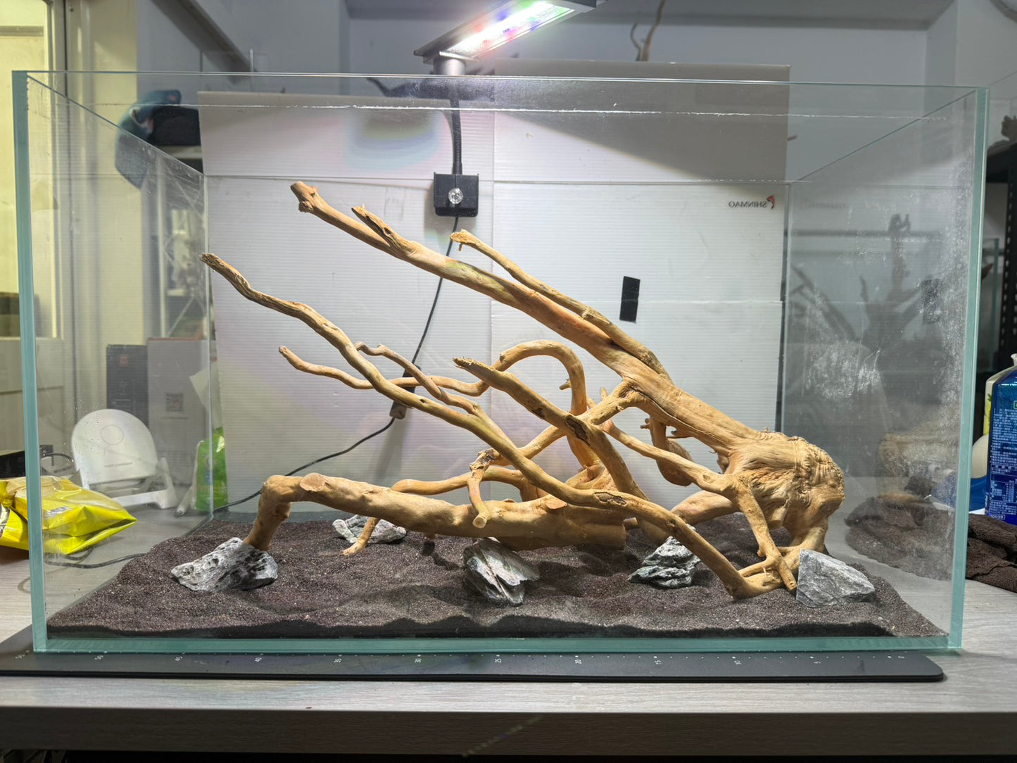 2尺標準缸(60*30*36) 沉木造景