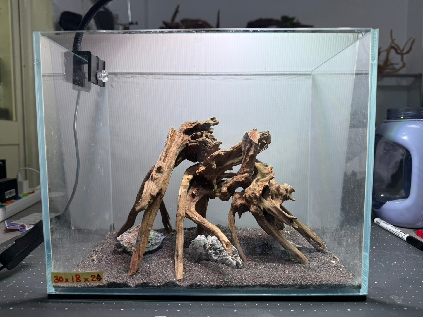 1尺標準缸(30*18*24) 沉木造景
